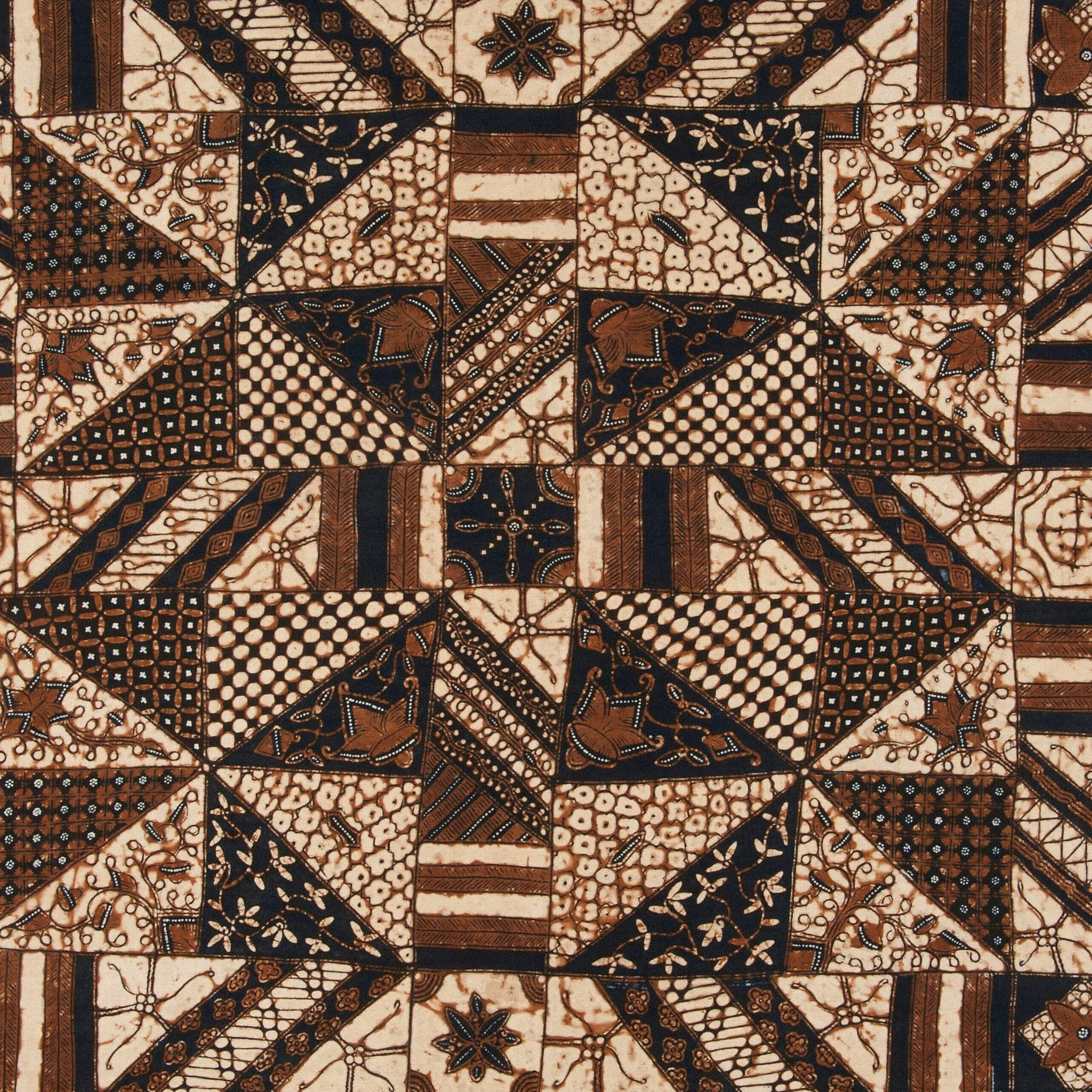 Kemeja Batik Sogan Lereng